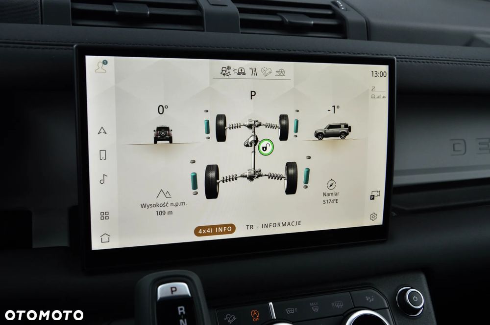 Land Rover Defender 3.0 D250 mHEV - 35