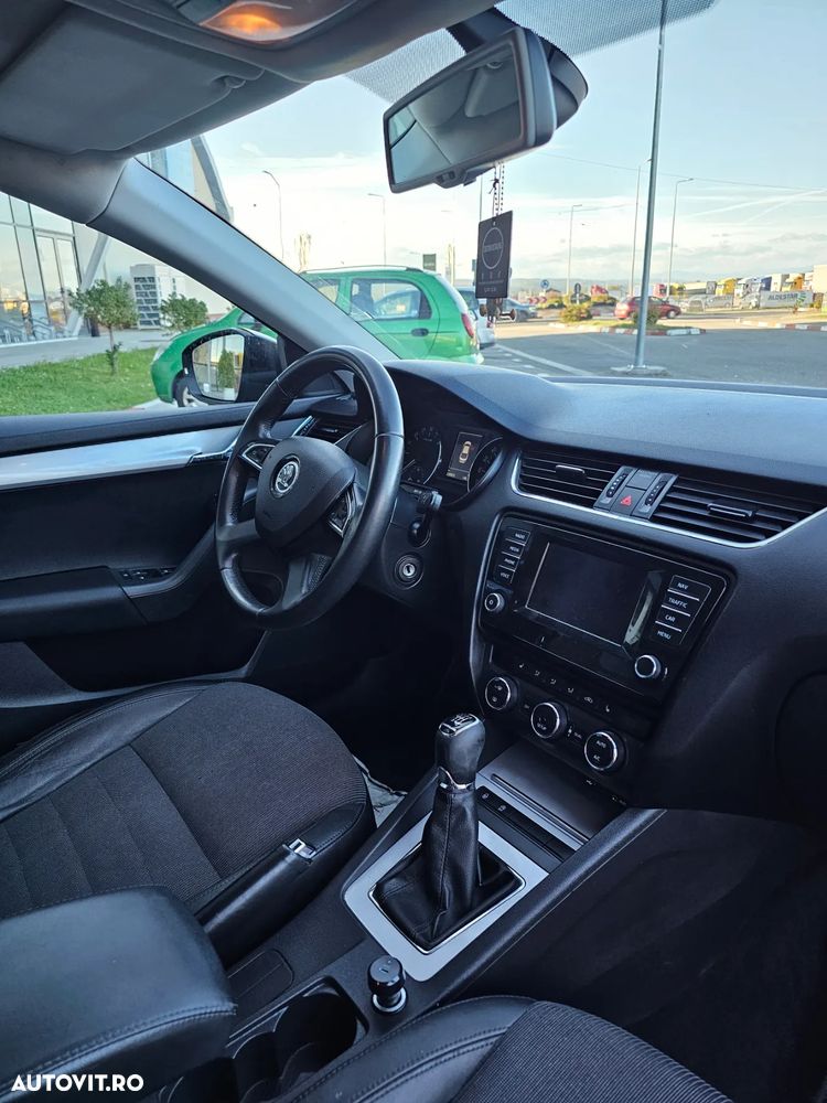 Skoda Octavia 1.6 TDI GREENLINE - 5