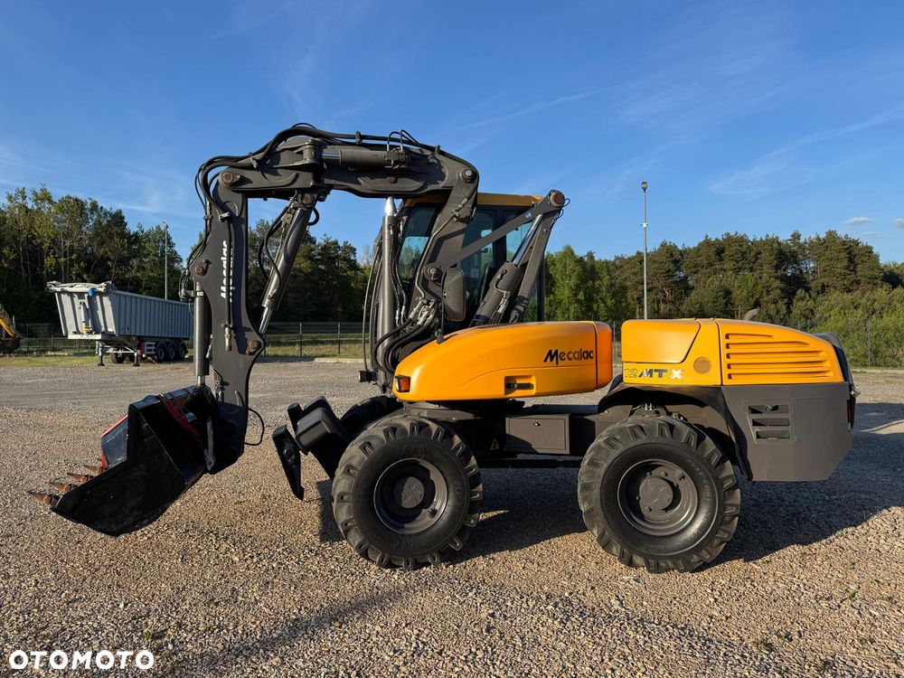 Mecalac 12 MTX 9260 kg Koparko Ładowarka - 2