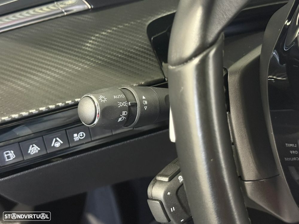 Peugeot 508 1.6 Hybrid Allure e-EAT8 - 20