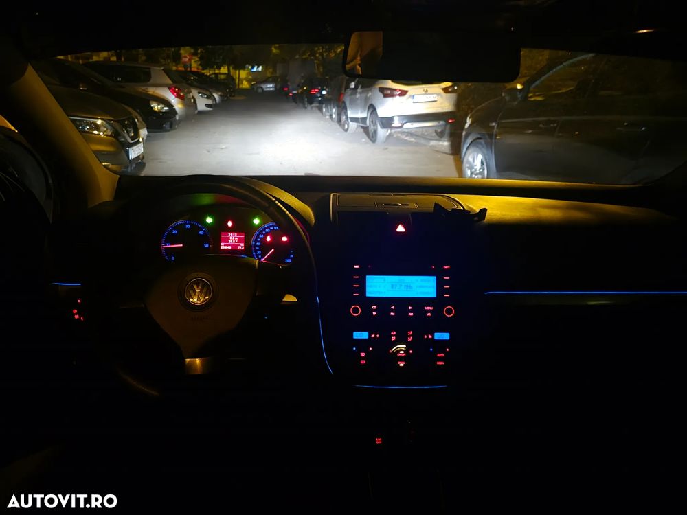 Volkswagen Golf 1.9 TDI Individual - 19