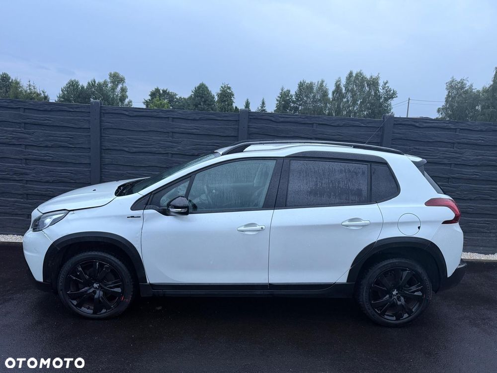 Peugeot 2008 PureTech 110 Stop&Start EAT6 GT-Line Edition - 29