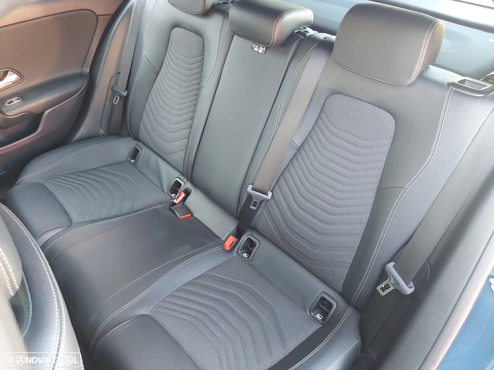 Mercedes-Benz A 180 d Style Plus - 17