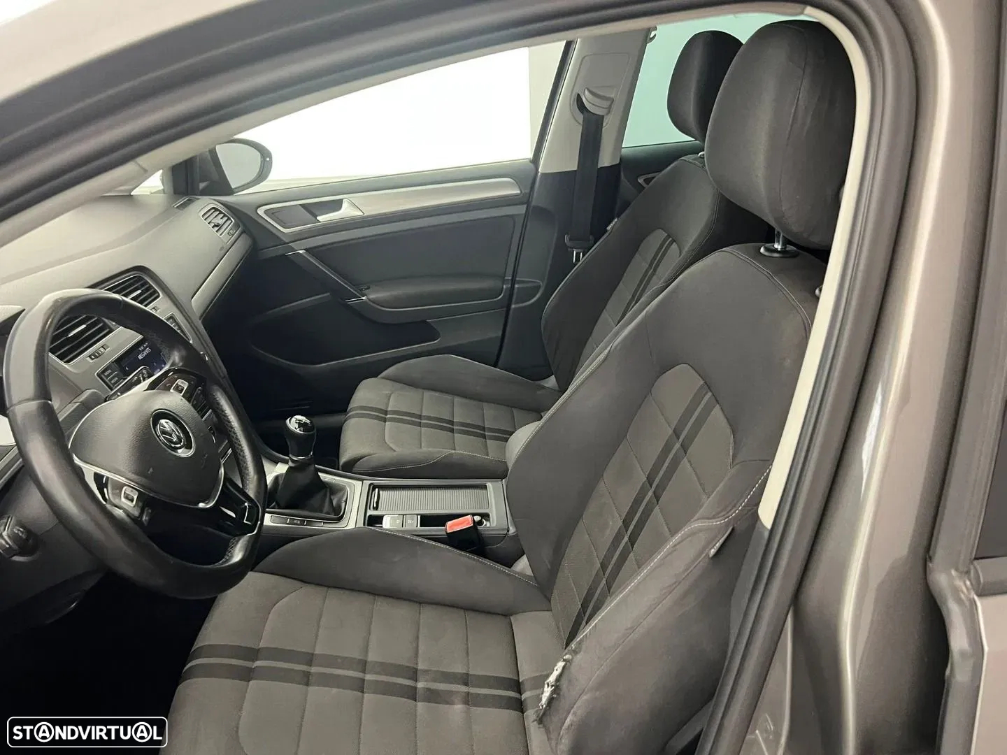 VW Golf Variant 1.6 TDi Confortline - 8
