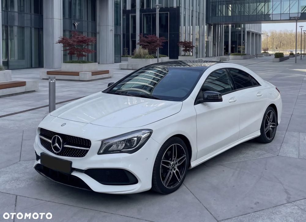 Mercedes-Benz CLA 220 4-Matic AMG Line - 2