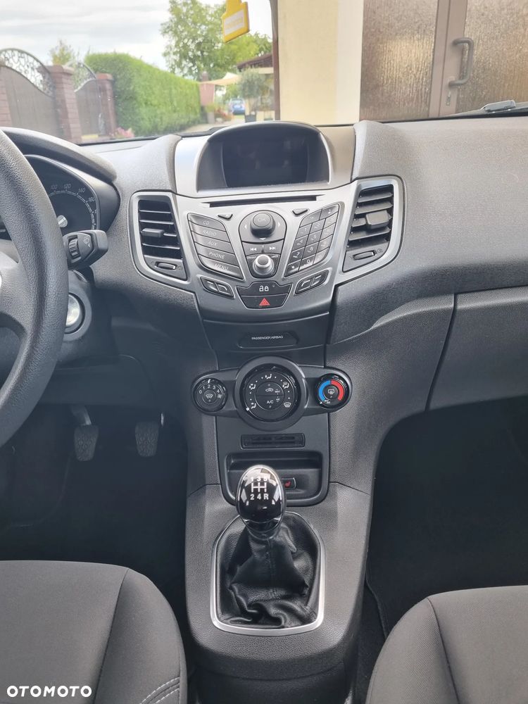 Ford Fiesta 1.0 Start-Stop Celebration - 17