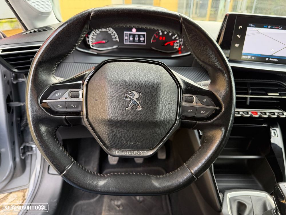 Peugeot 208 1.2 PureTech Active Pack - 20