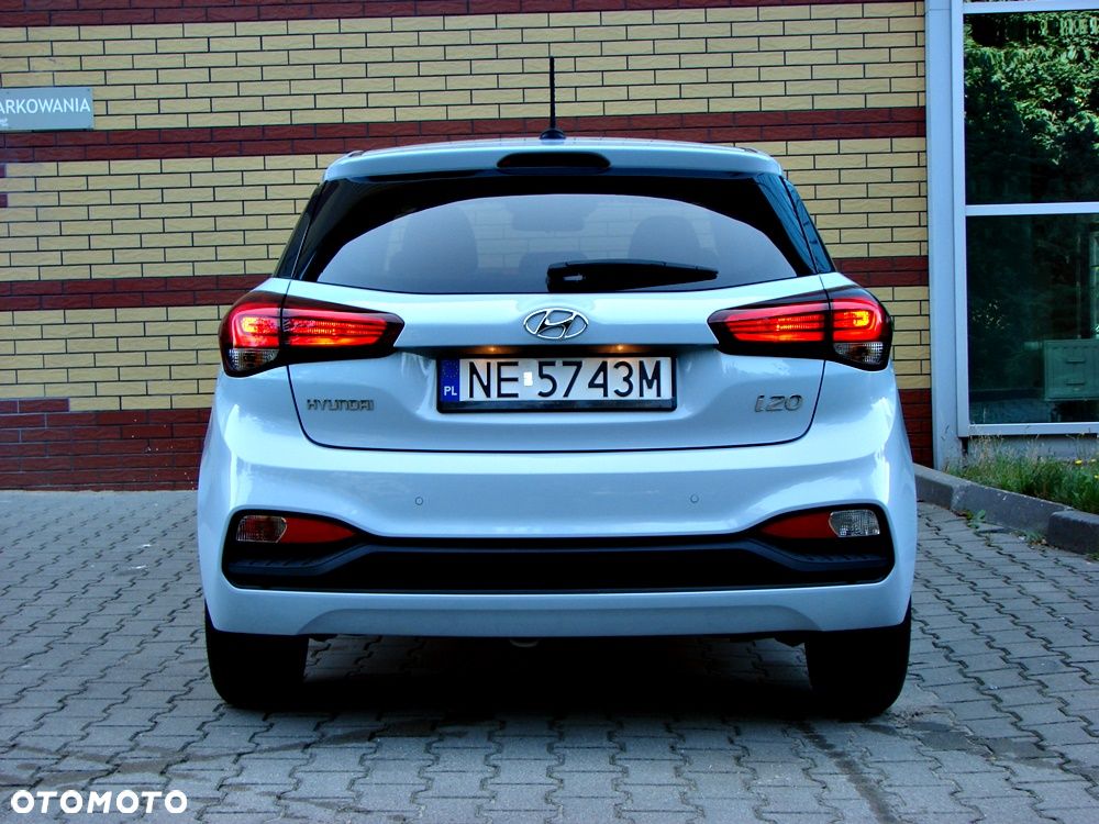 Hyundai i20 blue 1.2 YES!+ - 12