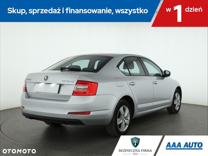 Skoda Octavia - 7