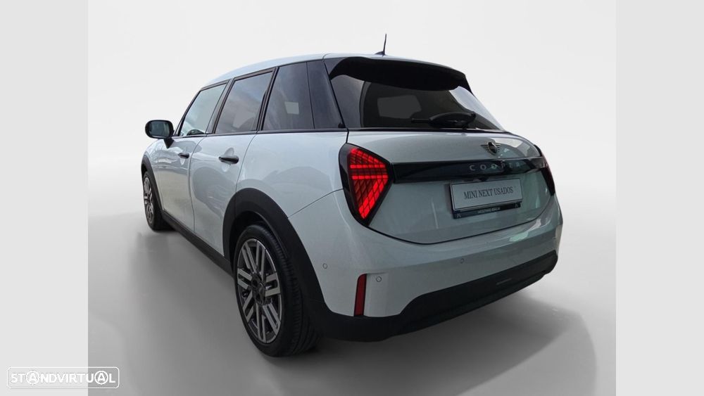 MINI 3 Portas Cooper C Classic M - 4