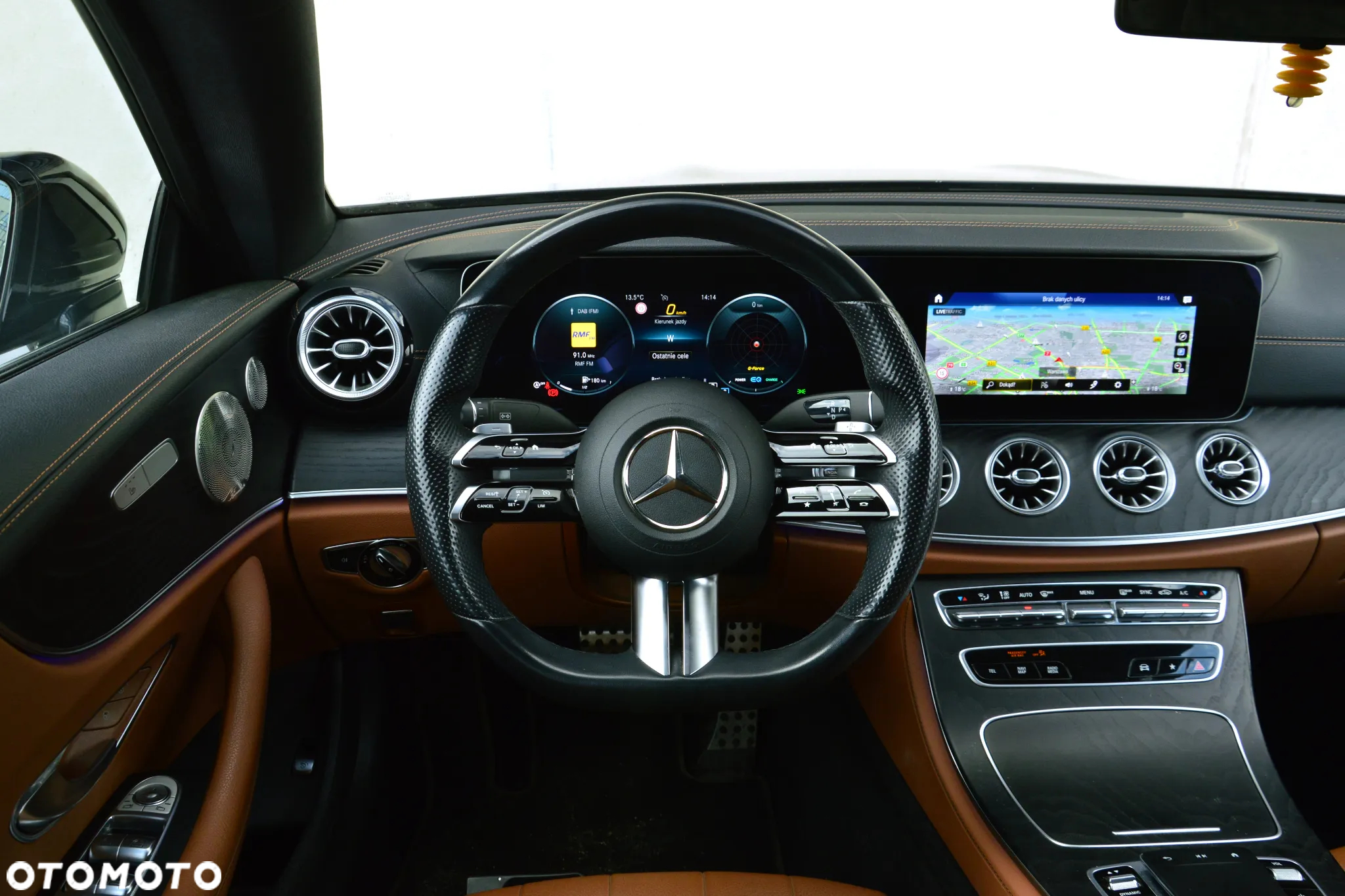 Mercedes-Benz Klasa E 200 Coupe 9G-TRONIC - 21