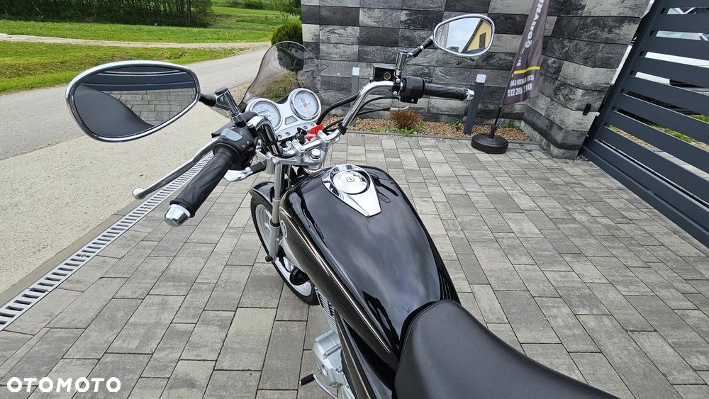 Yamaha YBR - 8