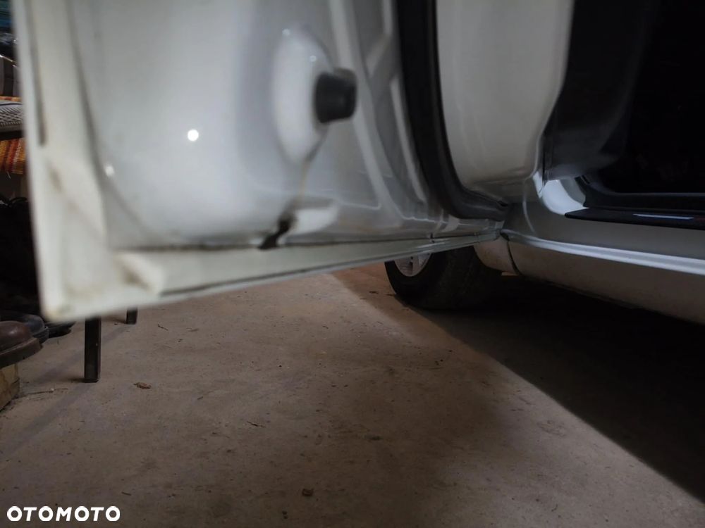 Kia Rio 1.4 crdi XL - 17