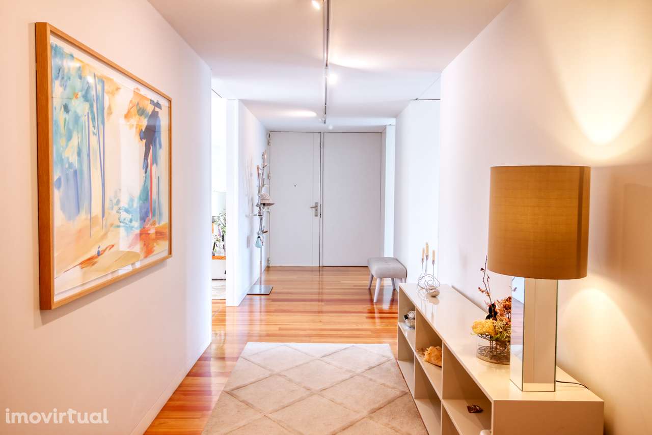 Luxuoso apartamento T5+2 em Alcântara junto ao rio - Grande imagem: 4/33