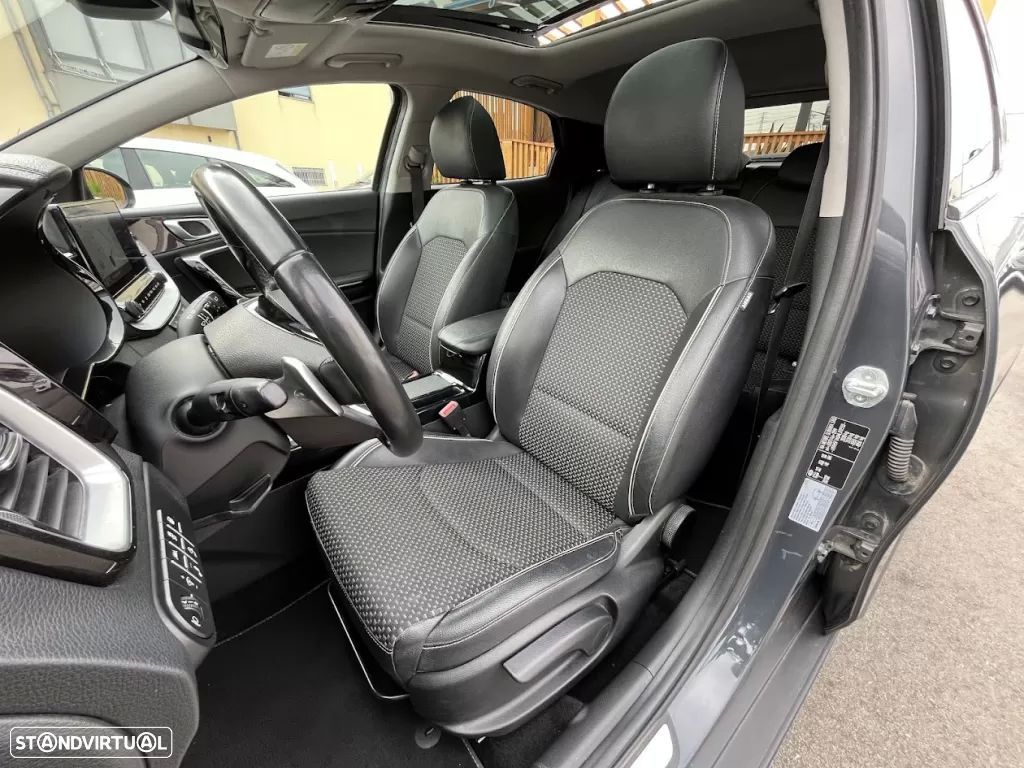 Kia XCeed 1.6 GDi PHEV Drive - 28