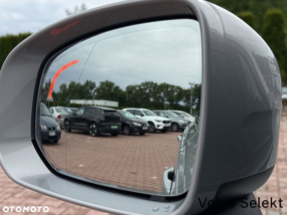 Volvo XC 90 - 33