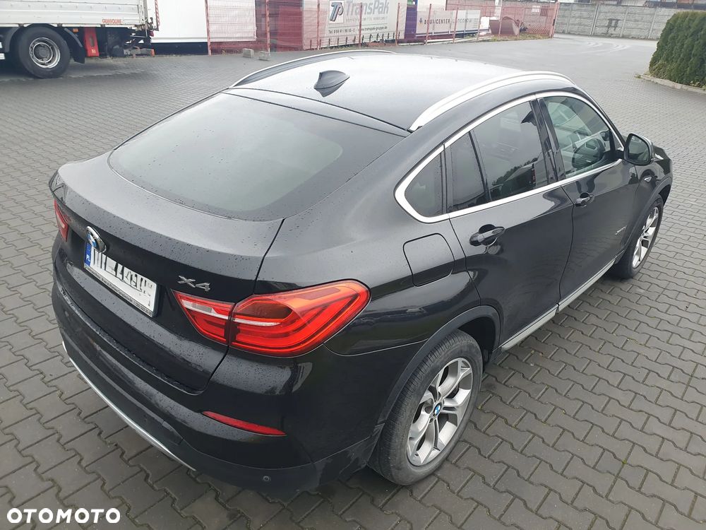 BMW X4 xDrive20d - 12