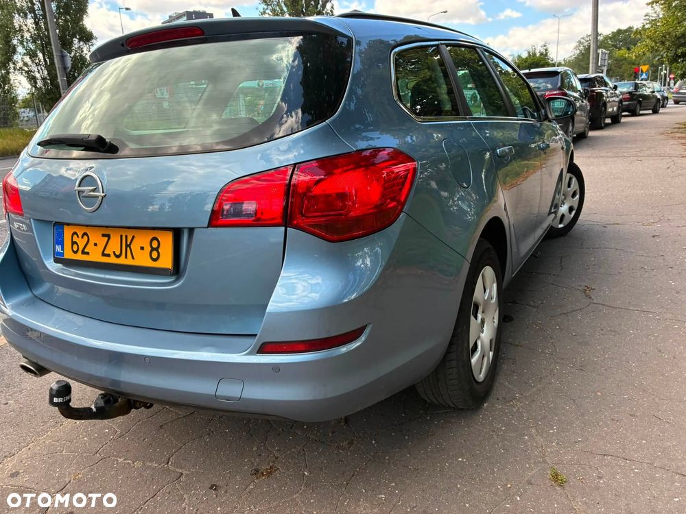 Opel Astra - 29