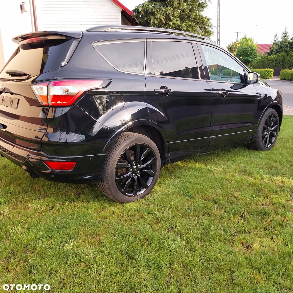 Ford Kuga 2.0 TDCi 4x4 ST-Line - 3