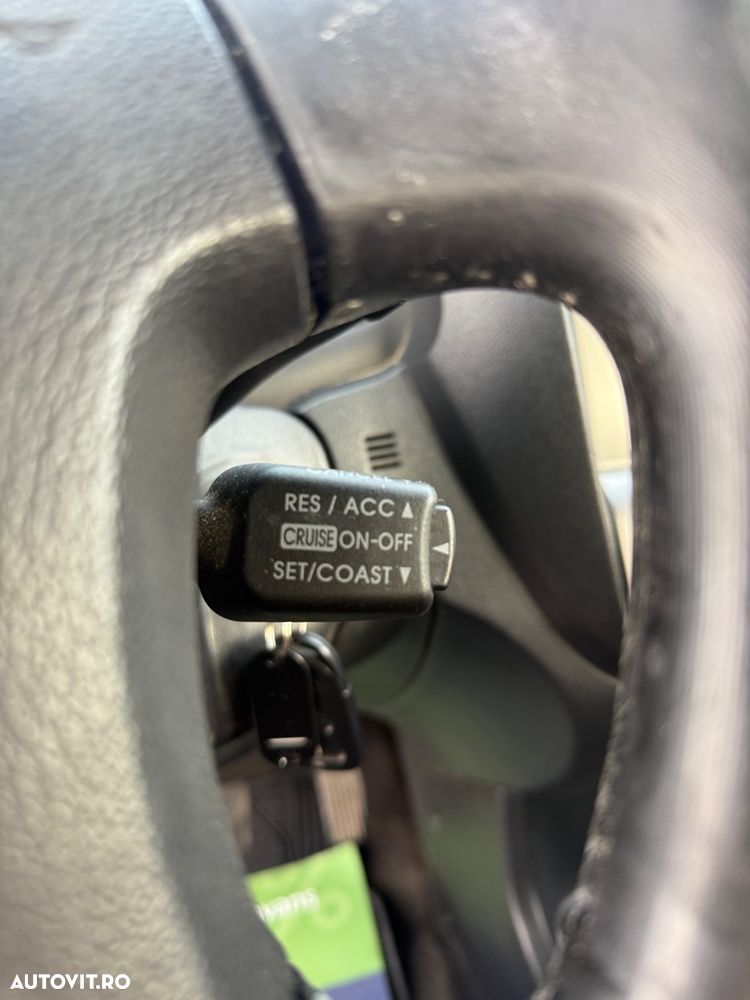 Kia Sportage 2.0i CRDI 4x4 6MT EX Comfort - 11