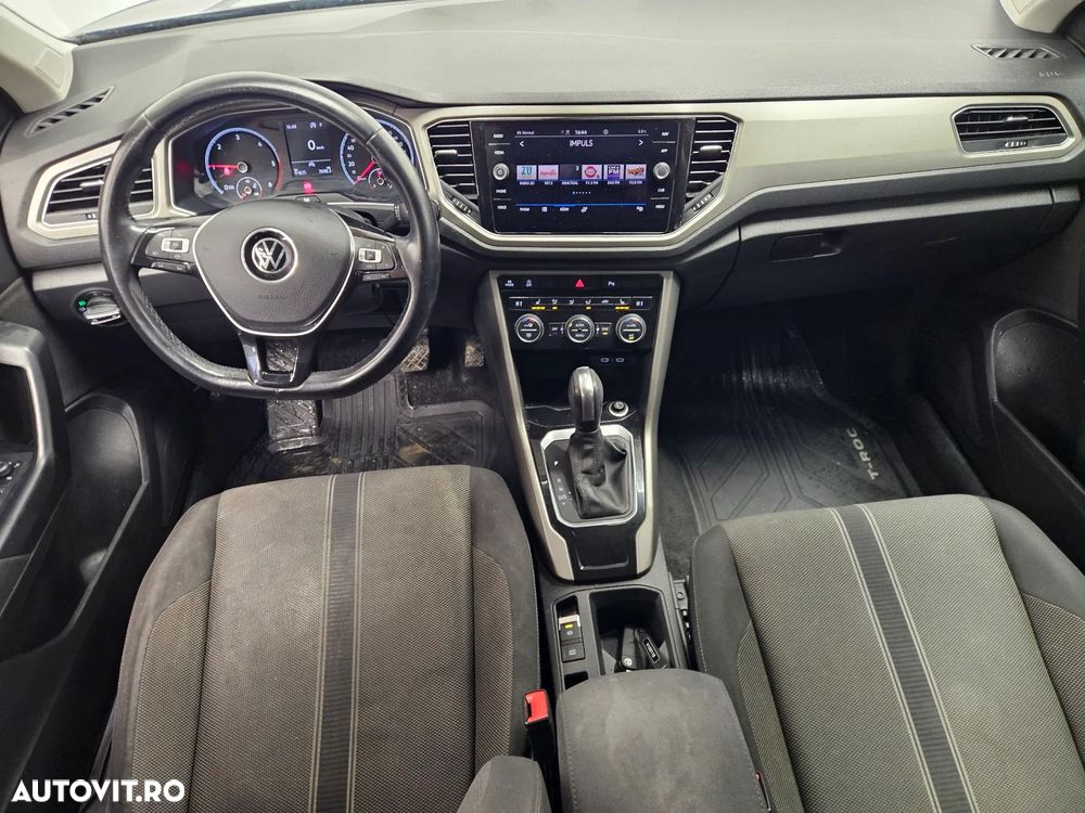 Volkswagen T-Roc - 4