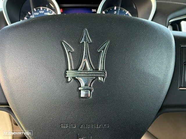 Maserati Ghibli 3.0 V6 - 25