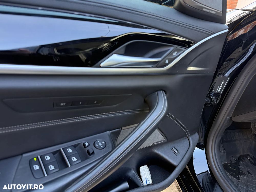 BMW Seria 5 520d xDrive Aut. Luxury Line - 17