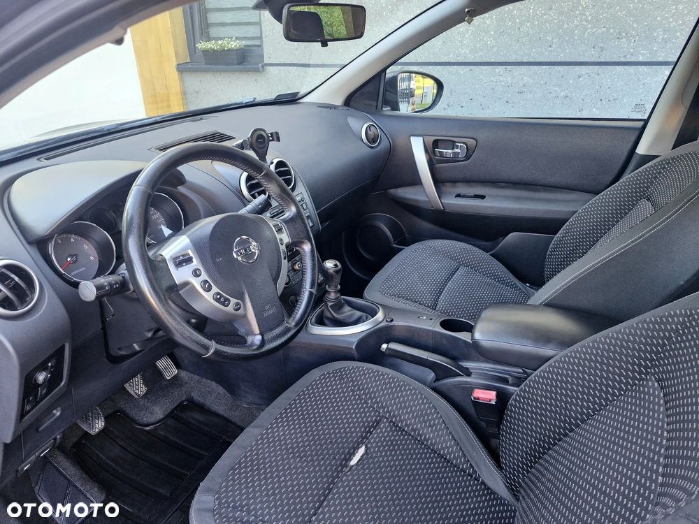 Nissan Qashqai 1.5 dCi Visia - 15