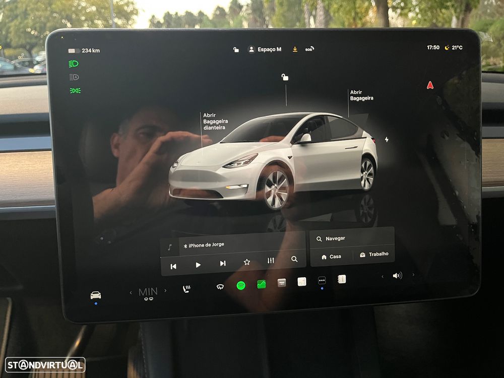 Tesla Model Y RWD - 13