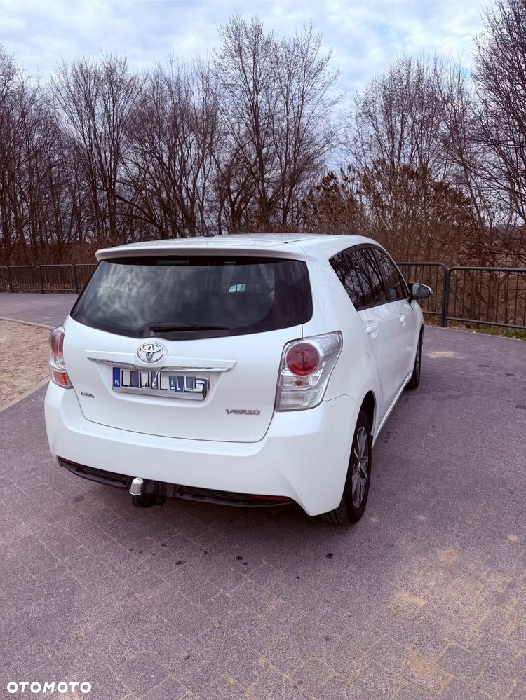 Toyota Verso 1.6 D-4D Premium 7os - 4