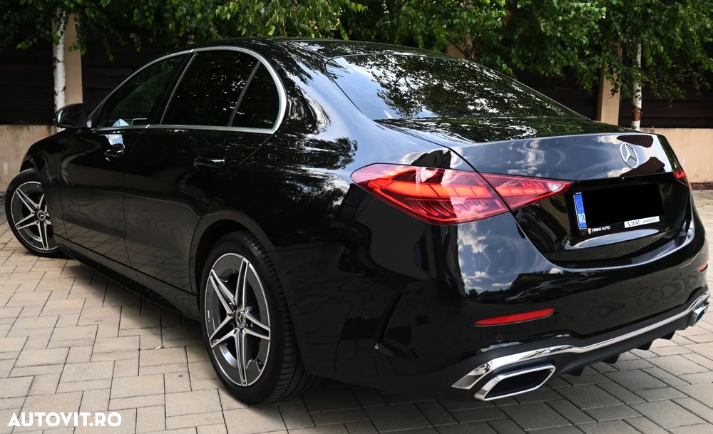Mercedes-Benz C 300 4MATIC 9G-TRONIC Edition AMG Line - 12