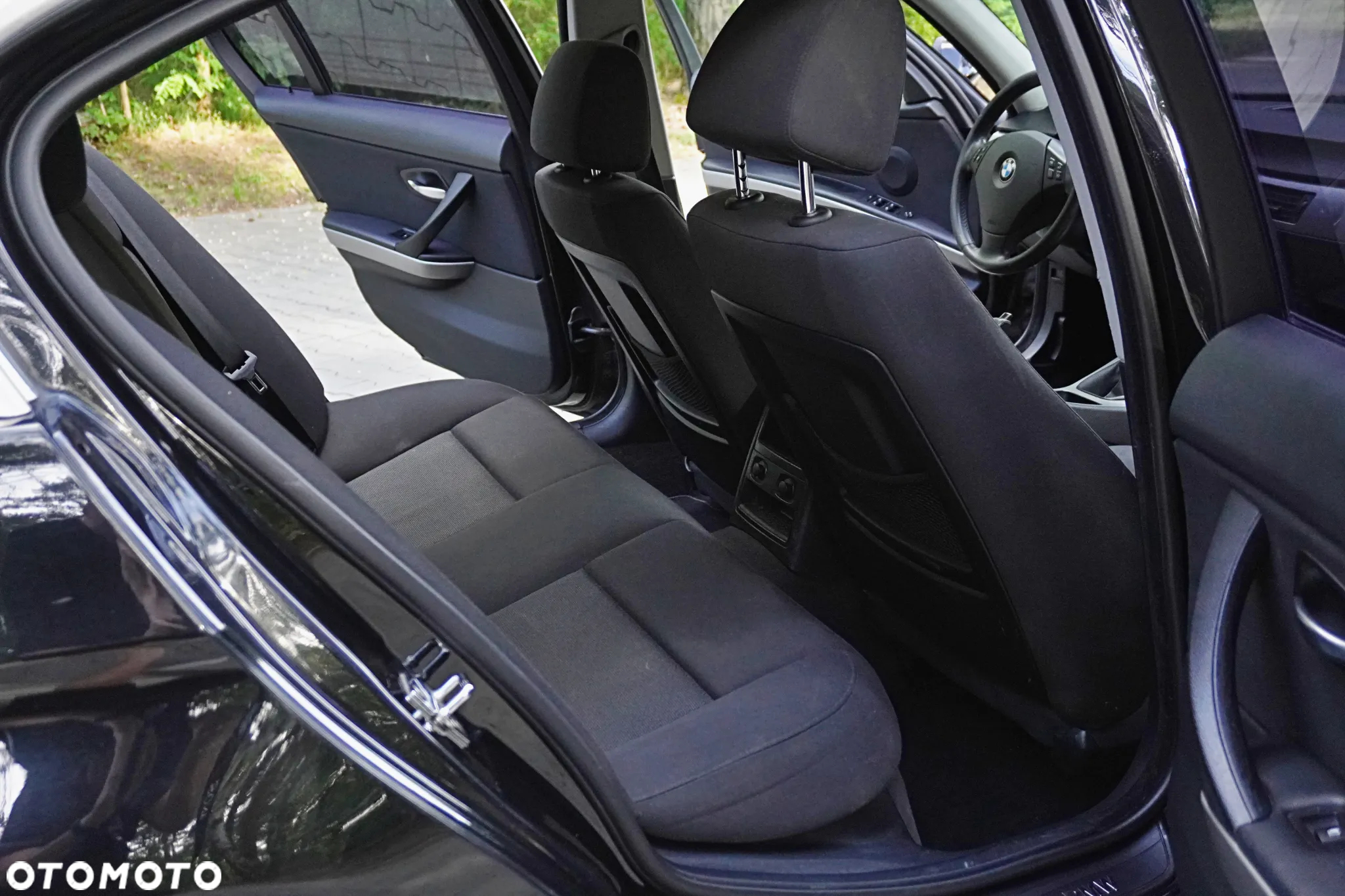 BMW Seria 3 320i - 13