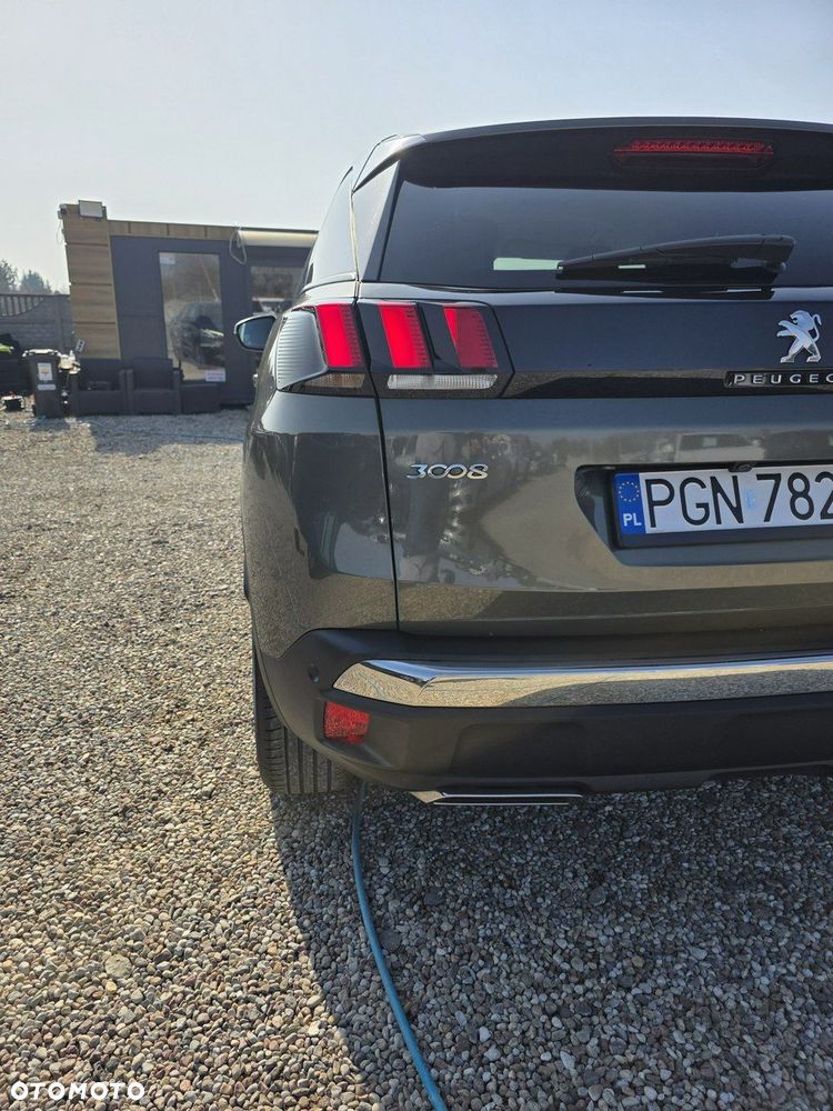 Peugeot 3008 - 16