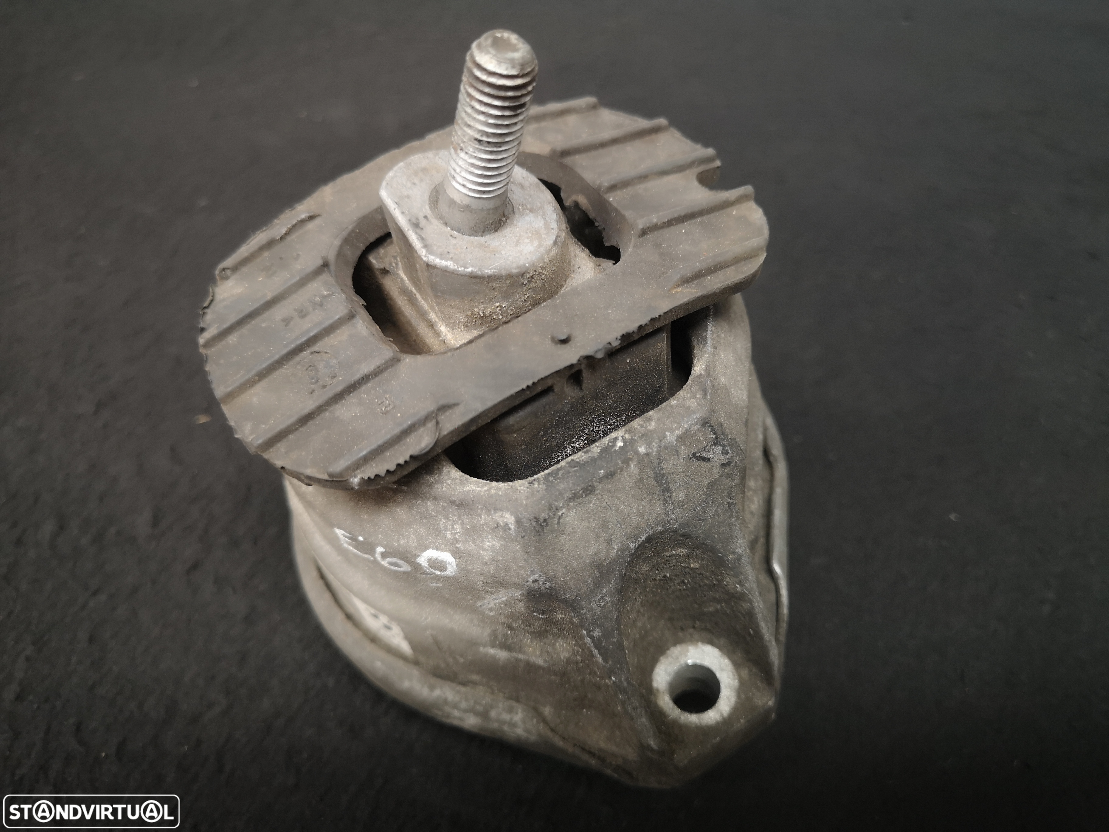 Apoio de motor BMW5 e60 e61 bmw6 e63 e64 2003+ - 2