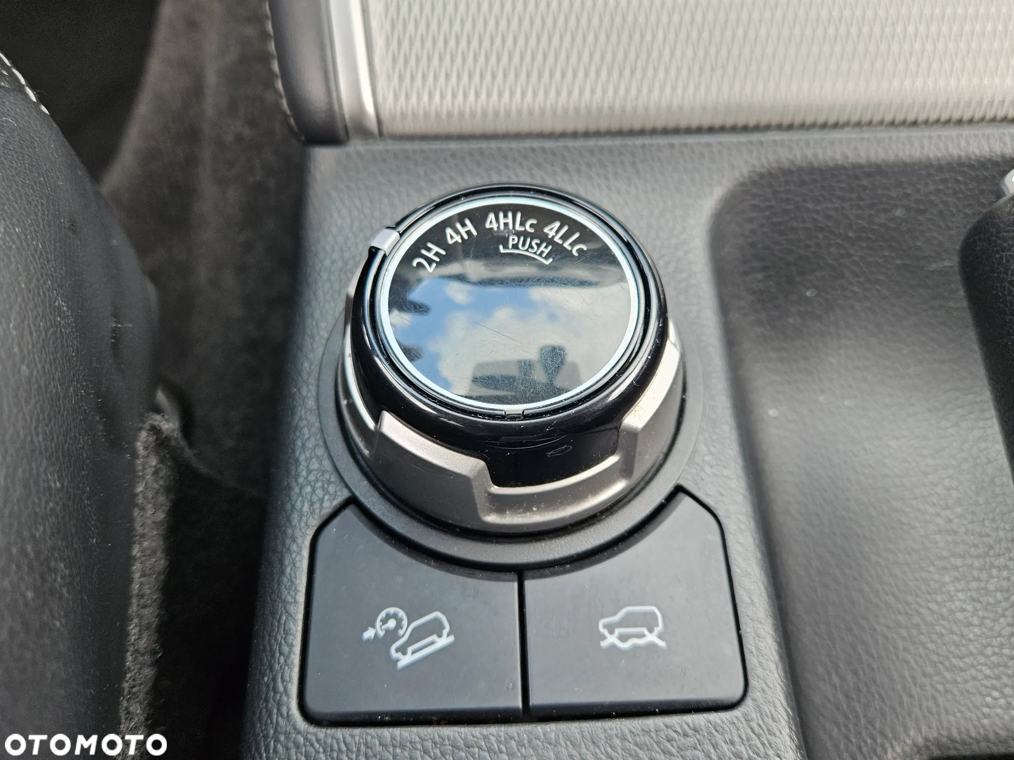 Mitsubishi L200 2.2 d DC Instyle Plus - 18