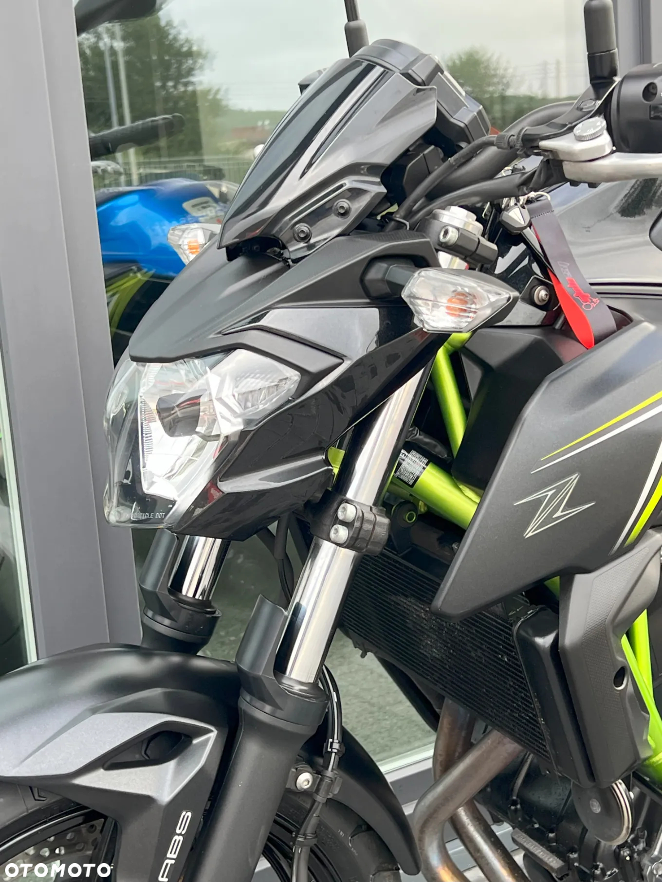Kawasaki Z 650 - 24