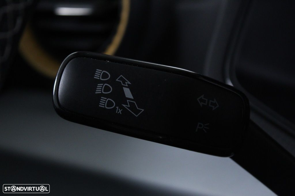 SEAT Arona 1.0 TSI Style DSG - 24