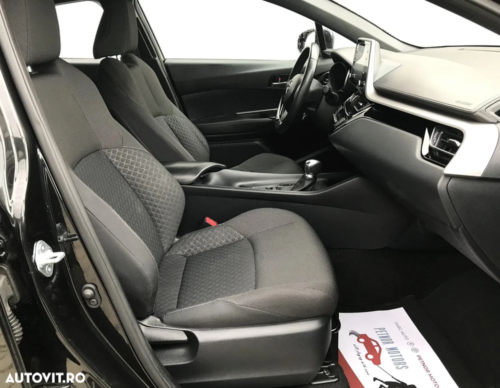 Toyota C-HR Business-Edition - 16