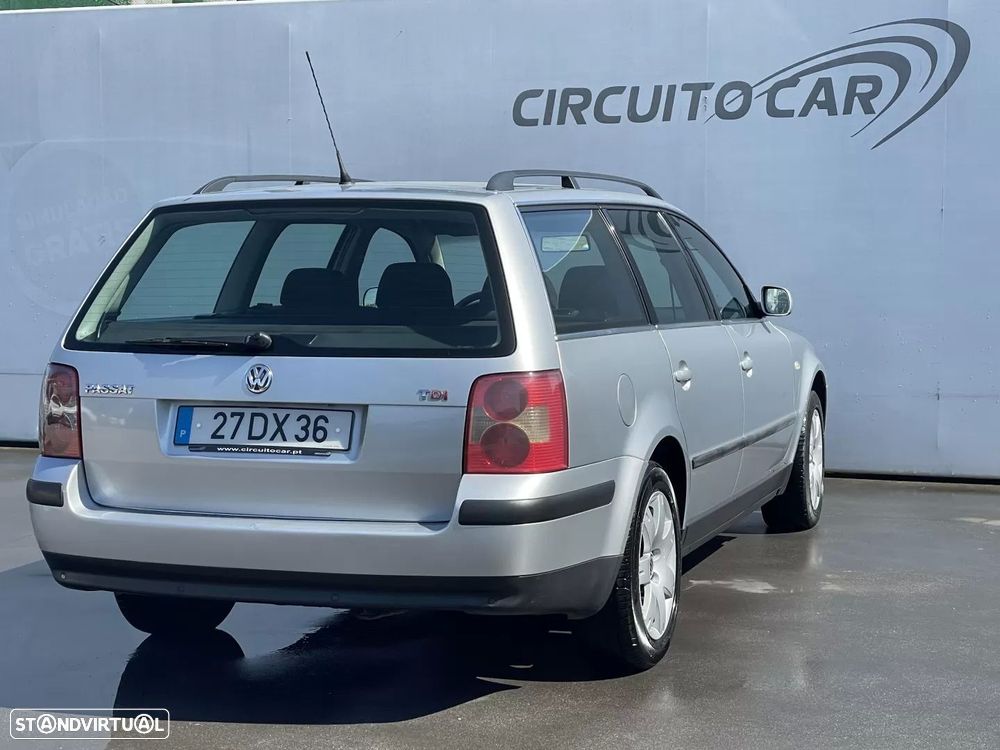 VW Passat Variant 1.9 TDi Confortline - 11