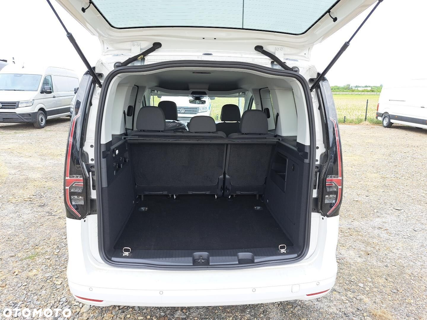 Volkswagen Caddy - 24