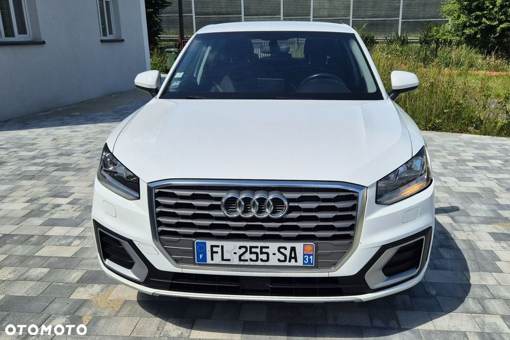 Audi Q2 30 TDI S tronic design - 9