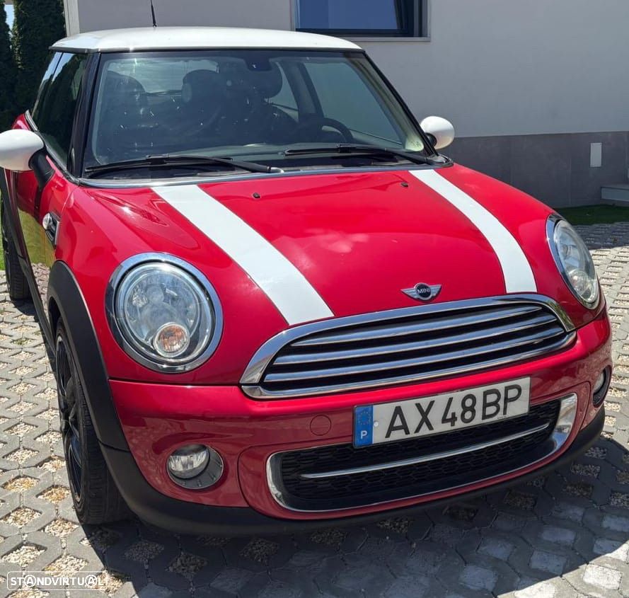 MINI 3 Portas Cooper D - 1