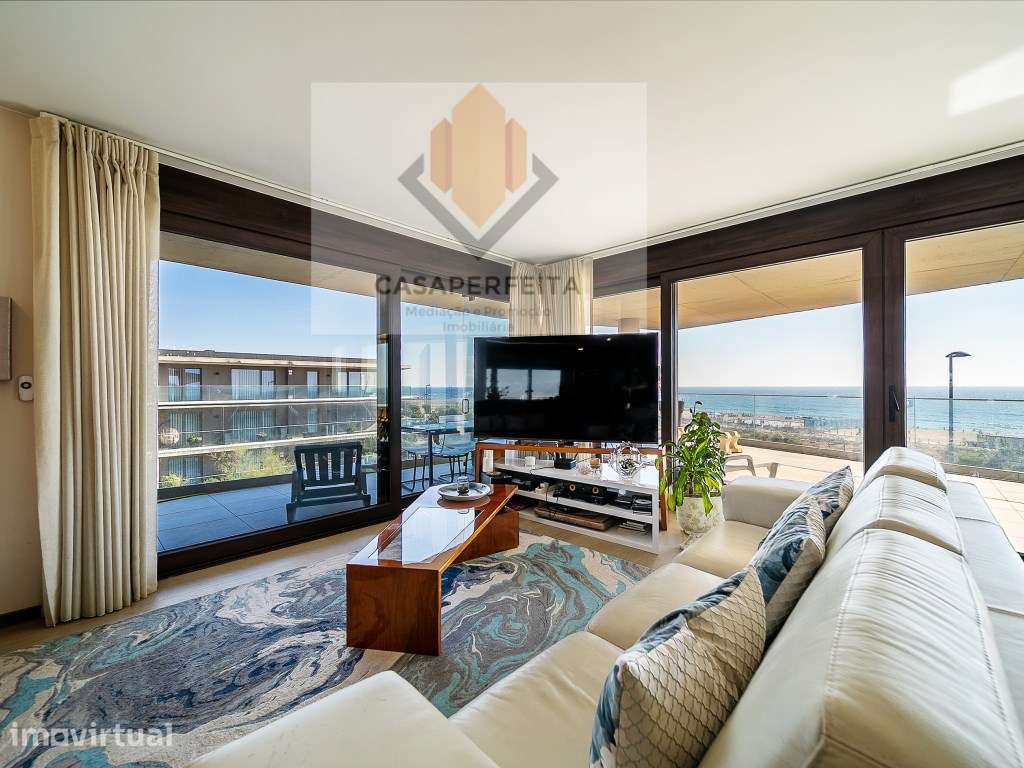 Sensacional Apartamento T5 na 1º Linha de Mar com Terraço e Garagem... - Grande imagem: 2/57