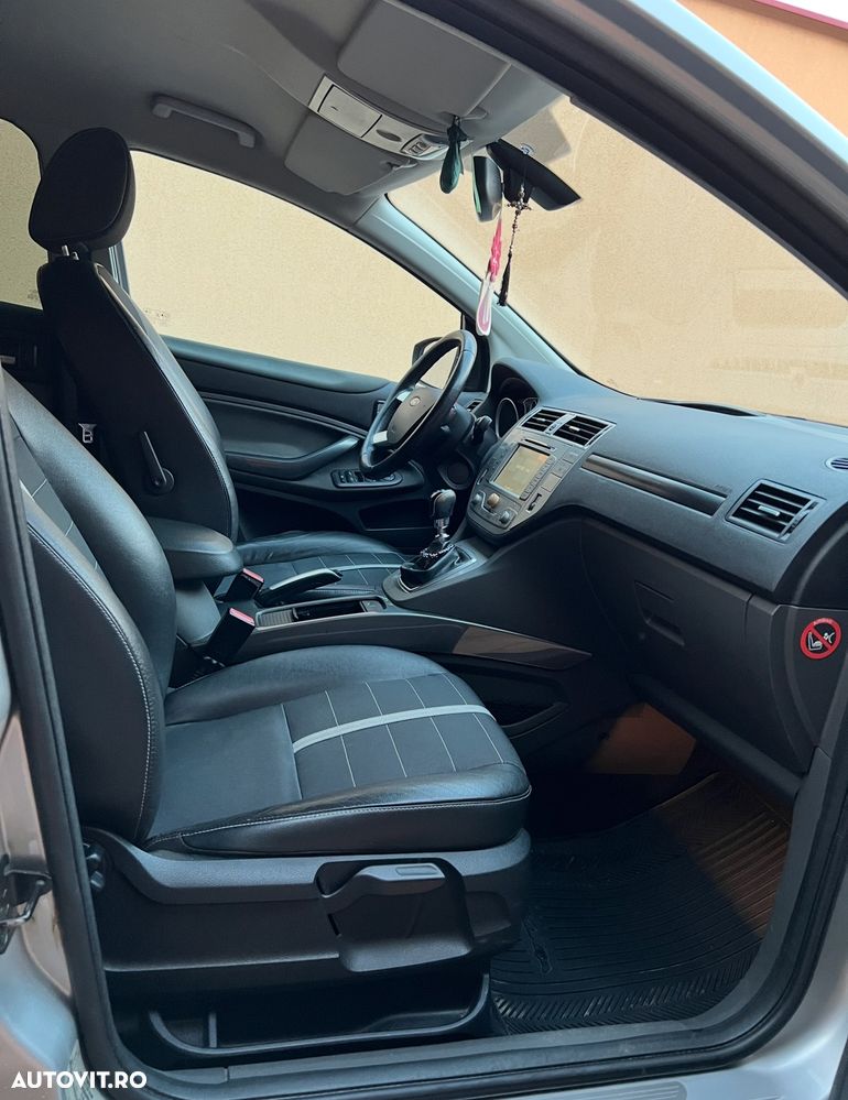 Ford Kuga 2.0L TDCi DPF Titanium - 8