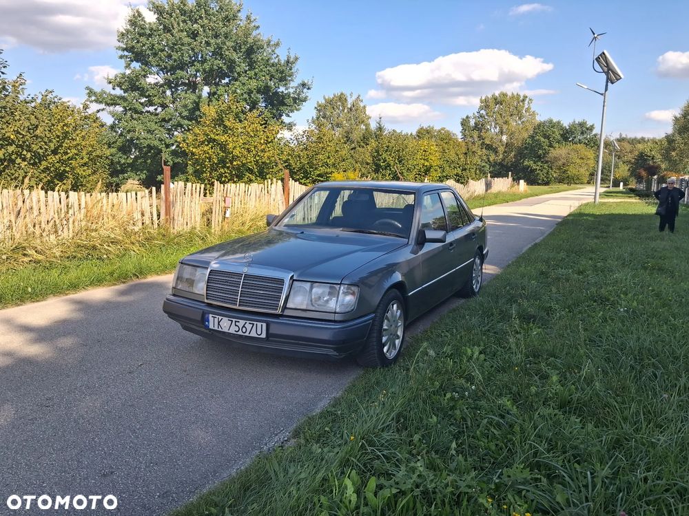 Mercedes-Benz W124 (1984-1993) - 4