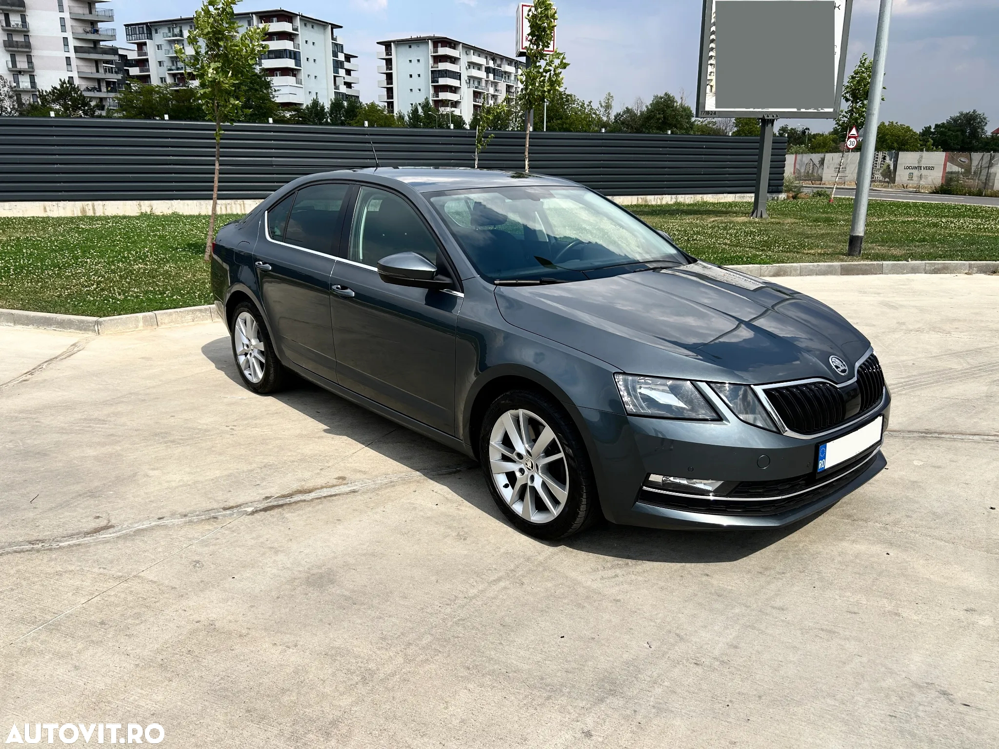 Skoda Octavia 2.0 TSI DSG Ambition - 5