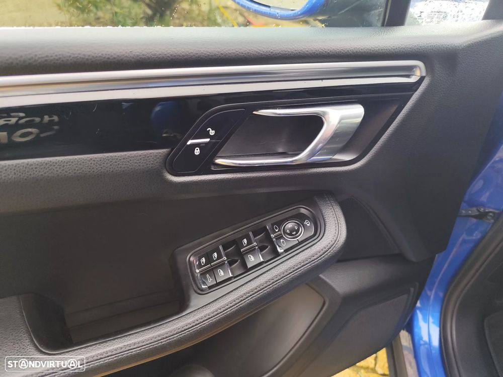 Porsche Macan S - 13