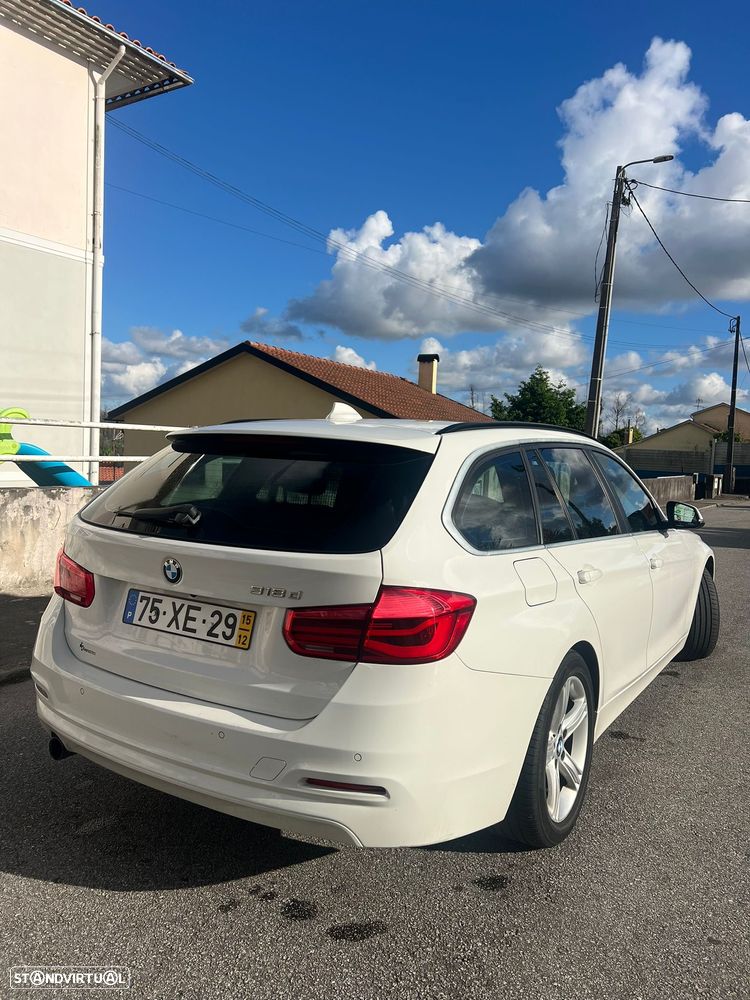 BMW 318 d Aut. M Sport - 4