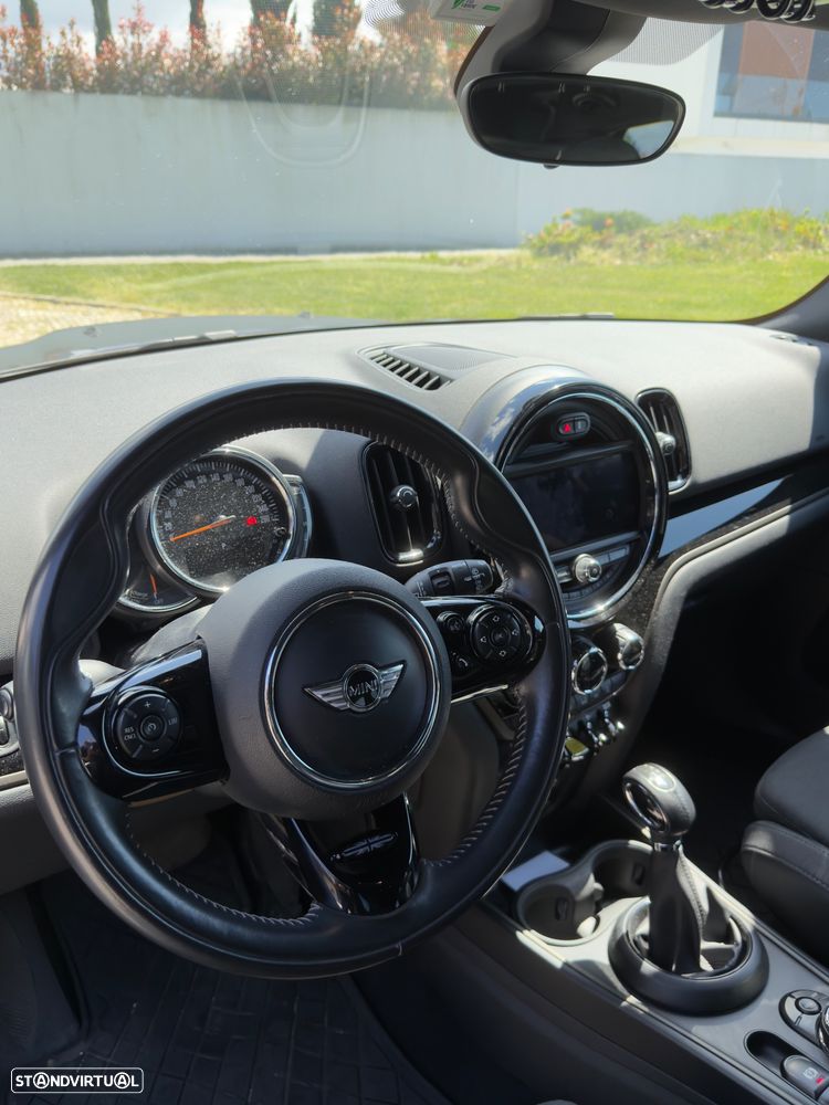 MINI Countryman Cooper SE ALL4 Auto - 21
