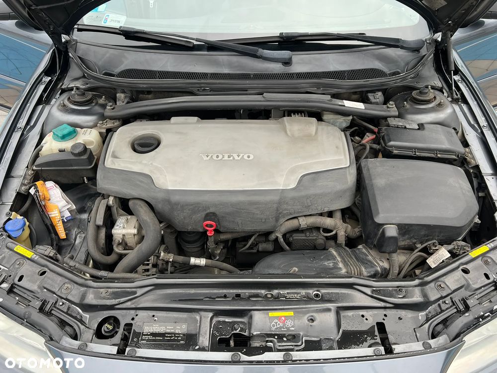 Volvo S60 2.4D Diament - 18